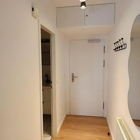 Rosenhof 12 *
